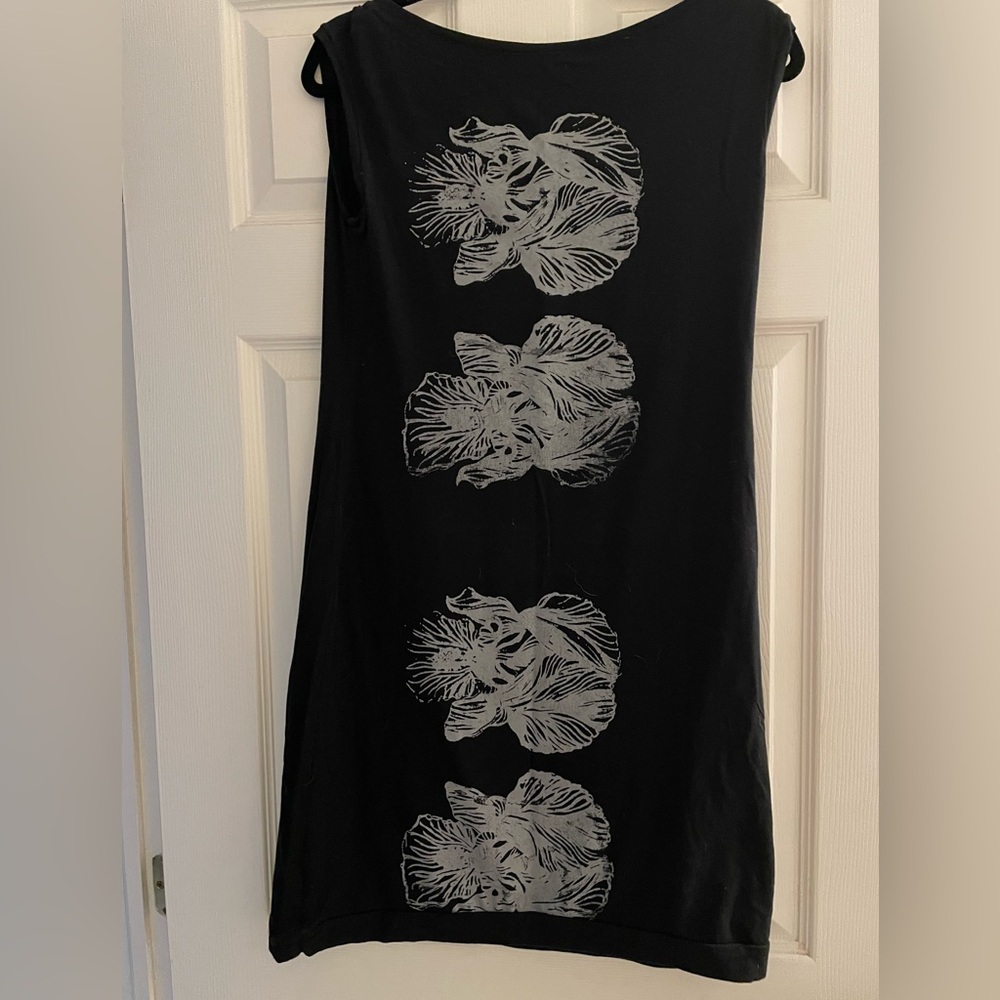 Canadian designed and made black silkscreen iris tunic dress size M by Lilikoi